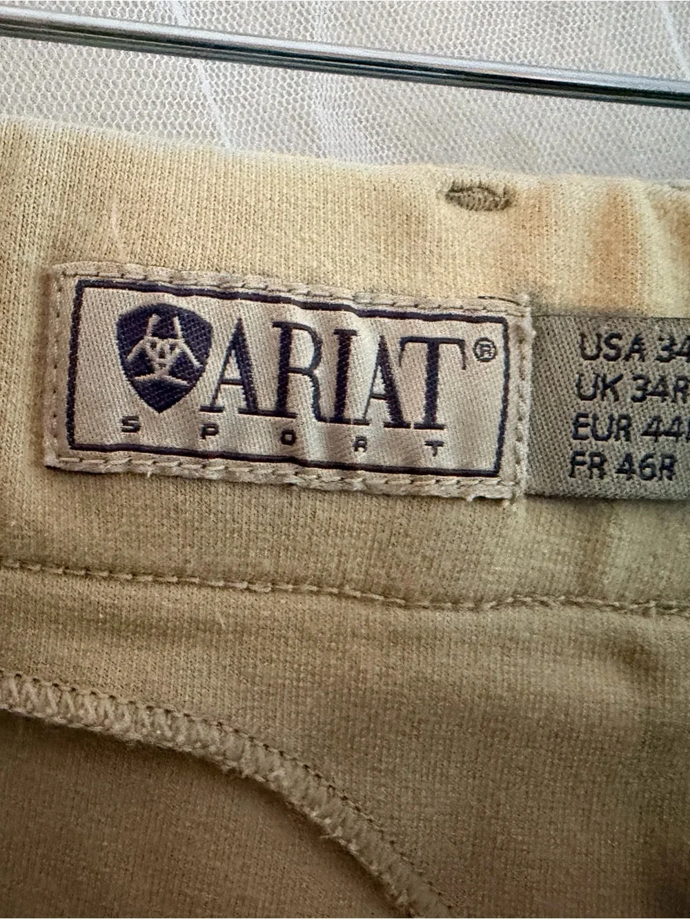 Women Ariat Riding Breeches large used stained but soft and well made barn chic